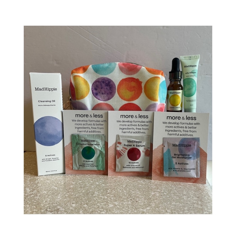 NEW Mad Hippie Cleansing Oil & Travel Kit